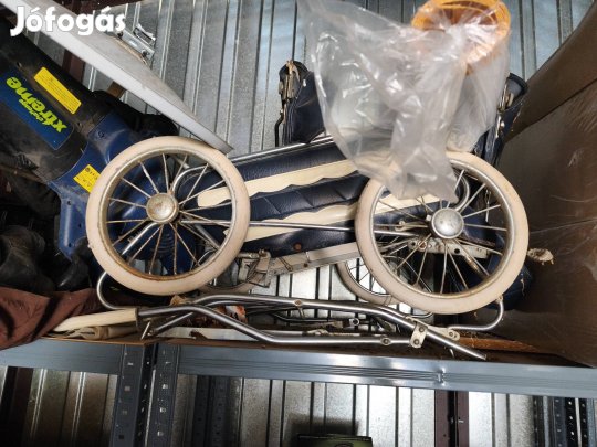 retro babakocsi 55 éves