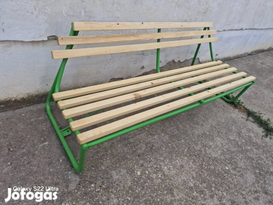 retro csővázas kerti pad régi szánkotalpas strand pad 