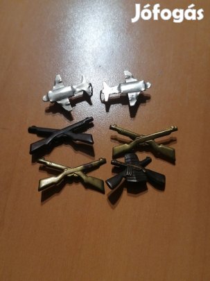 retró katonai jelvény csomag