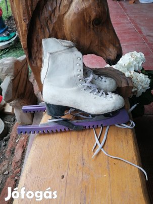 retró korcsolya