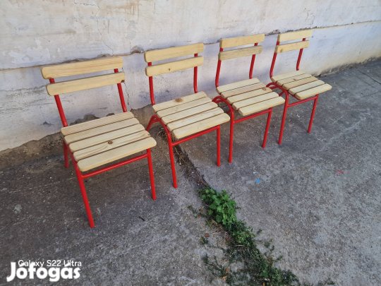 retro óvodai gyerek szék réfi óvodai csővázas székek