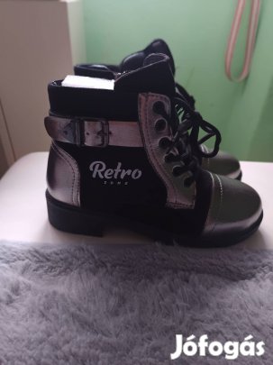 retro zone csizma 