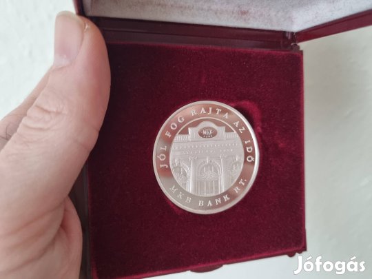 ritka MKB színezüst érme, dobozában eladó