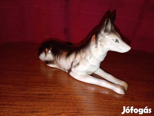 román porcelán német juhász kutya