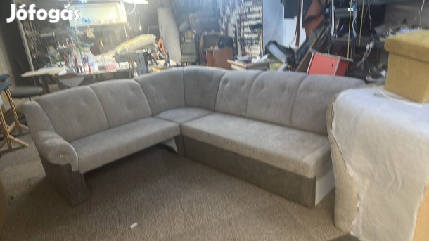 sarokgarnitura agyazhato,agynamutartos.