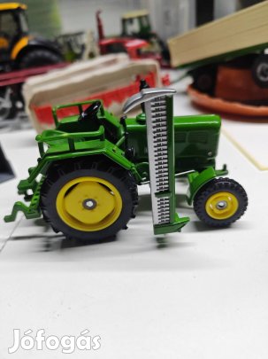 siku 3475 John Dere traktor 1:32 