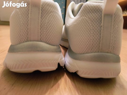 skechers cipő 