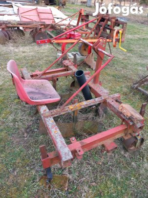 sorhuzó  egysoros  ültető