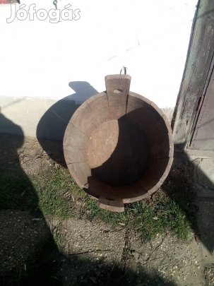 sózó-szüretelö kád