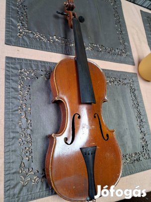 stradiuarius hegedű.
