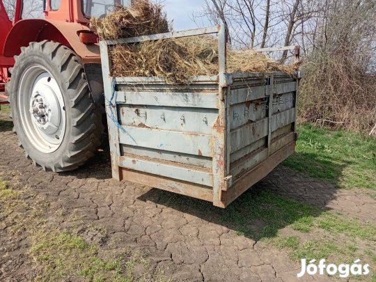 szállitó kaloda eladó 