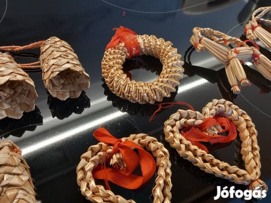 szalma karácsonyfadísz