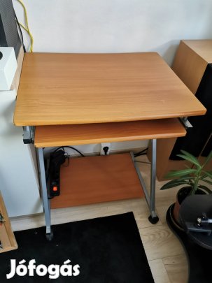 számítógépasztal íróasztal 