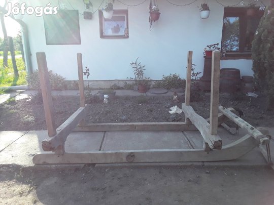 szánkó elado lovas szán