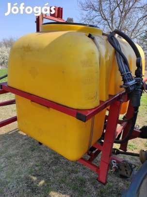 szántóföldi permetező eladó