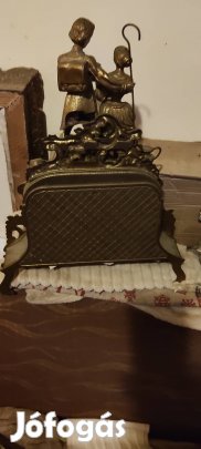 szép bronz asztali óra 