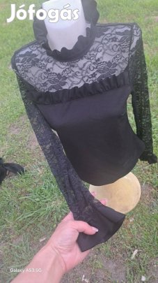 szép felső csipkés