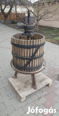 szőlőprés kb80literes