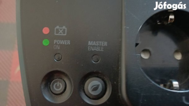 szünetmentes tápegység 