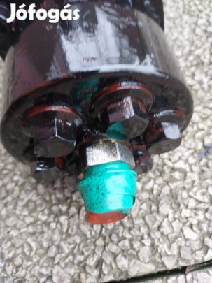 teljesen felujitott 6dugattyus hidraulikaszivattyu 