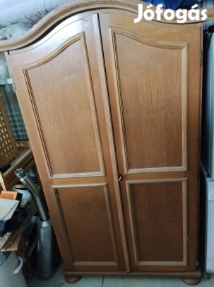 tölgy gardrób szekrény előszoba nappali halószoba bútor ruhas cipős