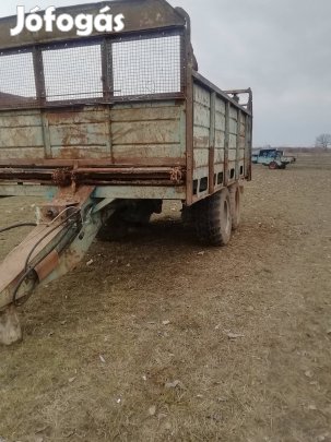 trágyaszóró eladó csere 