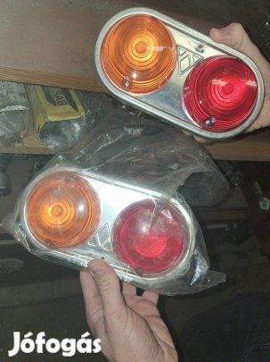 traktir lámpák ujjak