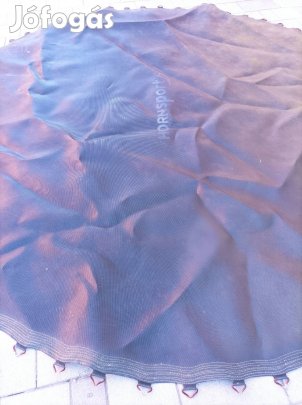 trambulin ugráló felület 