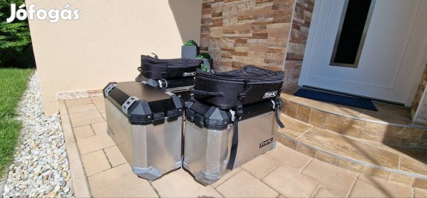 trax aluminium (enyhén sérült) motoros túradobozok