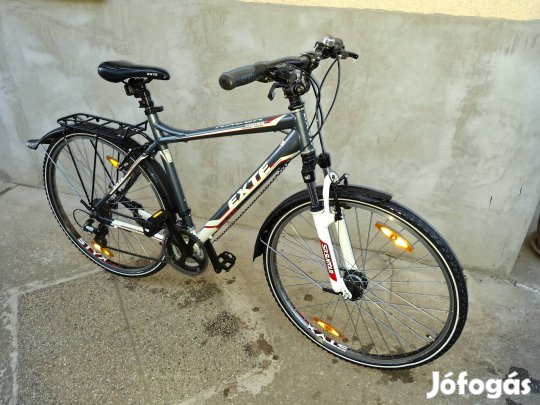 trekking kerékpár 28-as