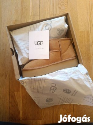 ugg csizma 39