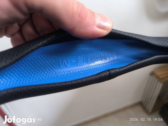 új Tesla model 3 highland kormányvédő