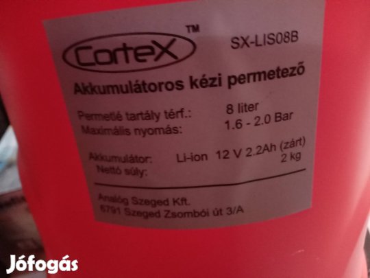 új akkumlatoros permetező. permetezőgép.