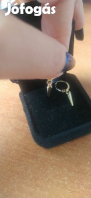 új arany színű gold filled kis szegecses karika fülbevaló 