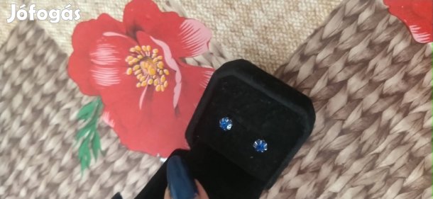 új royal blue Cirkonia köves rozsdamentes acél fülbevaló 