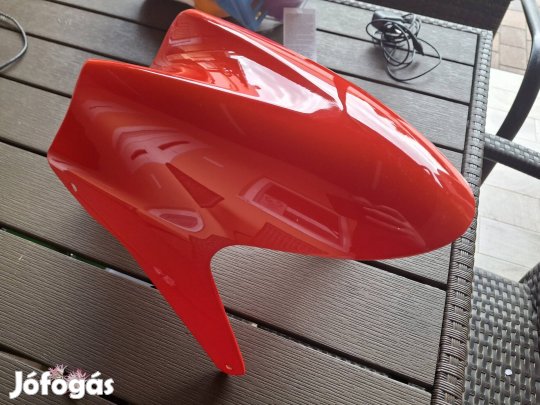 új yamaha aerox első sárvédő