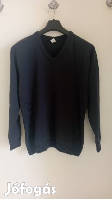 újszerű állapotban férfi pulóverek 1100 Ft/ db