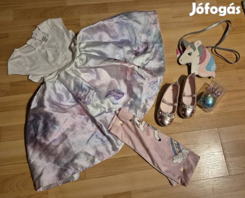 unikornisos szett, 122ruha, 30as cipő, táska, kefe, párnahuzat