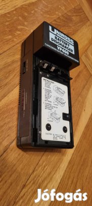 uniross VP400 kamera akkumulátor kisütő, tesztelő