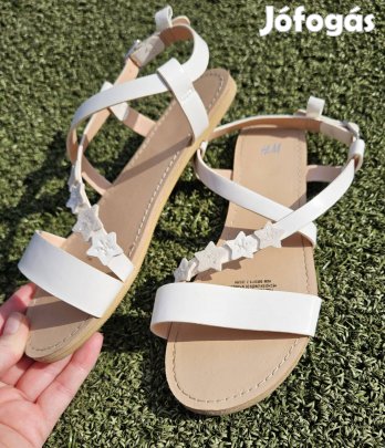 ünneplős szandál 35