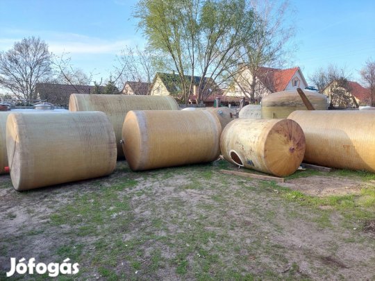 űvegszálas tartály eladó 