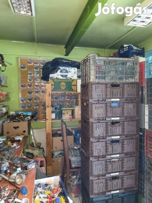 üzlet teljes árúkészlettel átadó