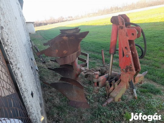 váltva forgatós eke