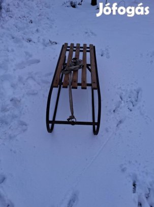 verseny szánkó / fém szánkó 