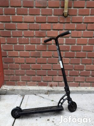 videót MGP Origin Pro Solid Solid freestyle roller fekete 