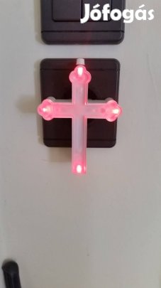 világító ledes kereszt 