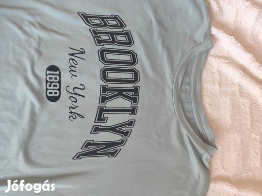 világos zöld női póló