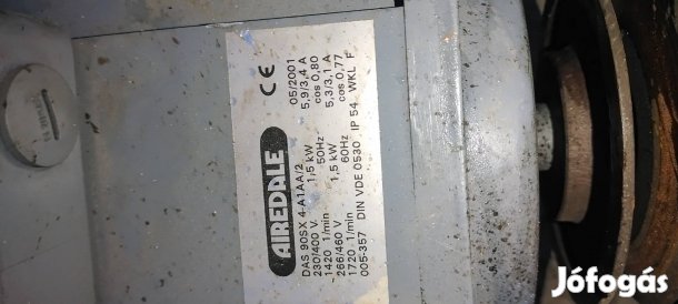 villanymotor állítható sínnel