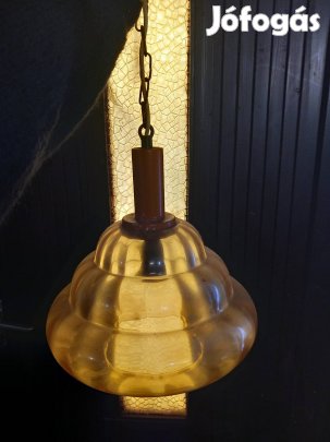 vintage stílusú, borostyánszínű üveg búrával
