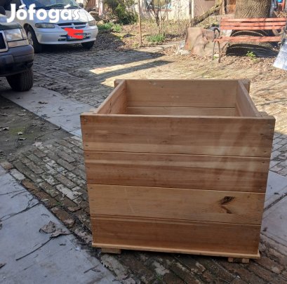 virágláda 70x70x70cm